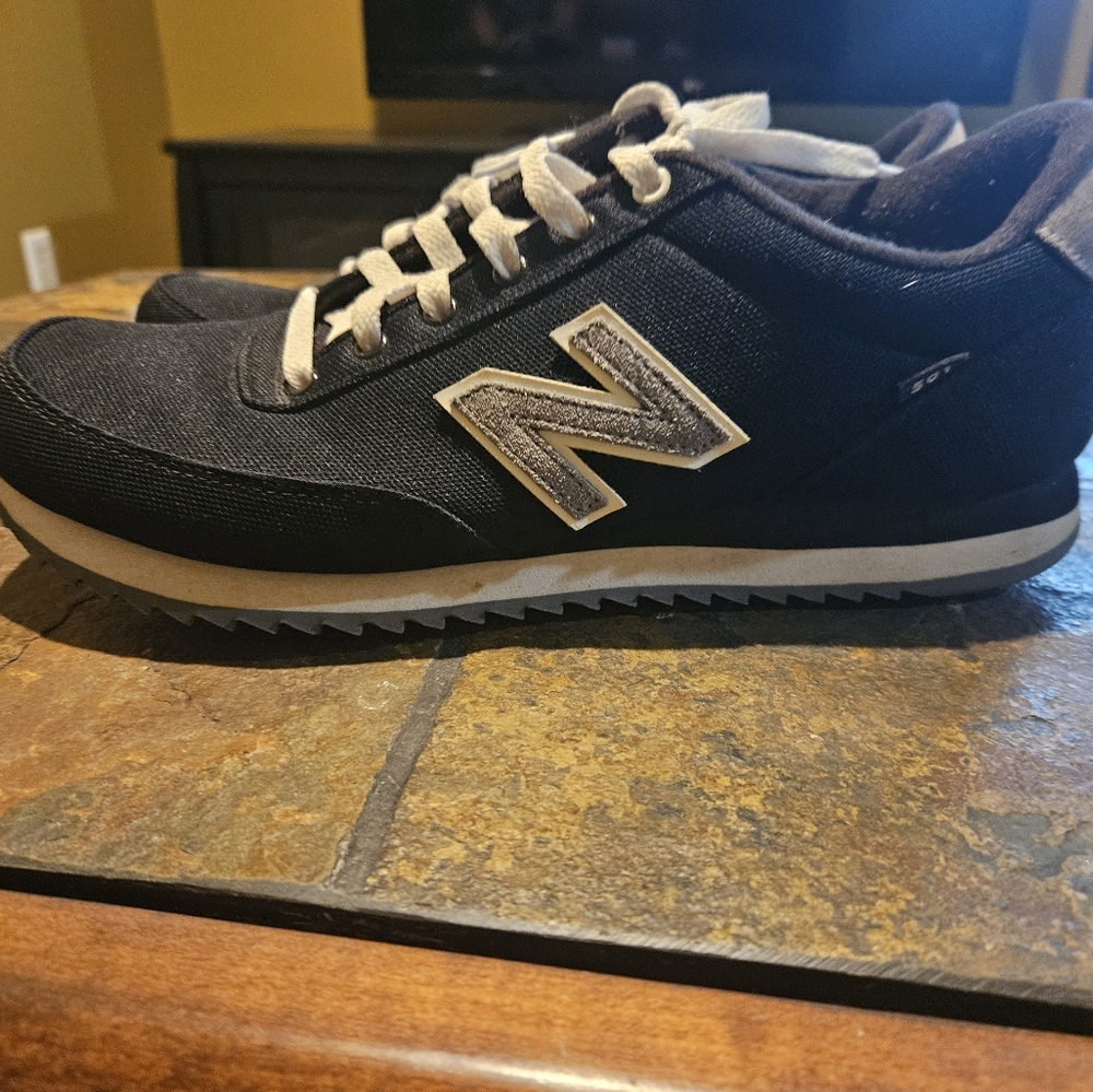 Mens new balance 501 size 12